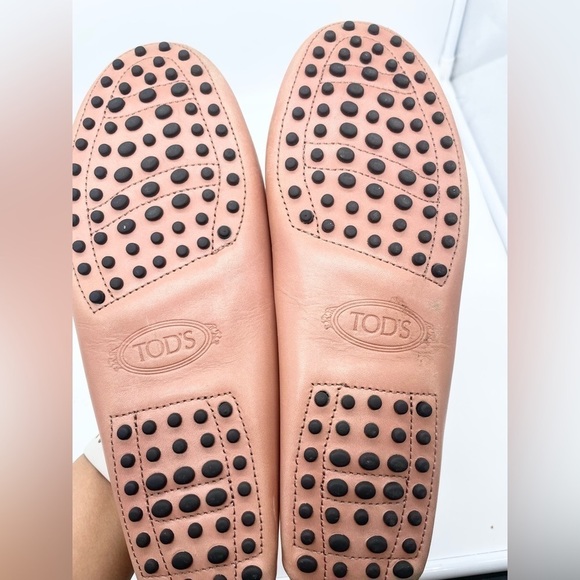 Tod’s Blush Pink/ Aurora double T Gommini leather loafers 38.5 - Picture 6 of 10